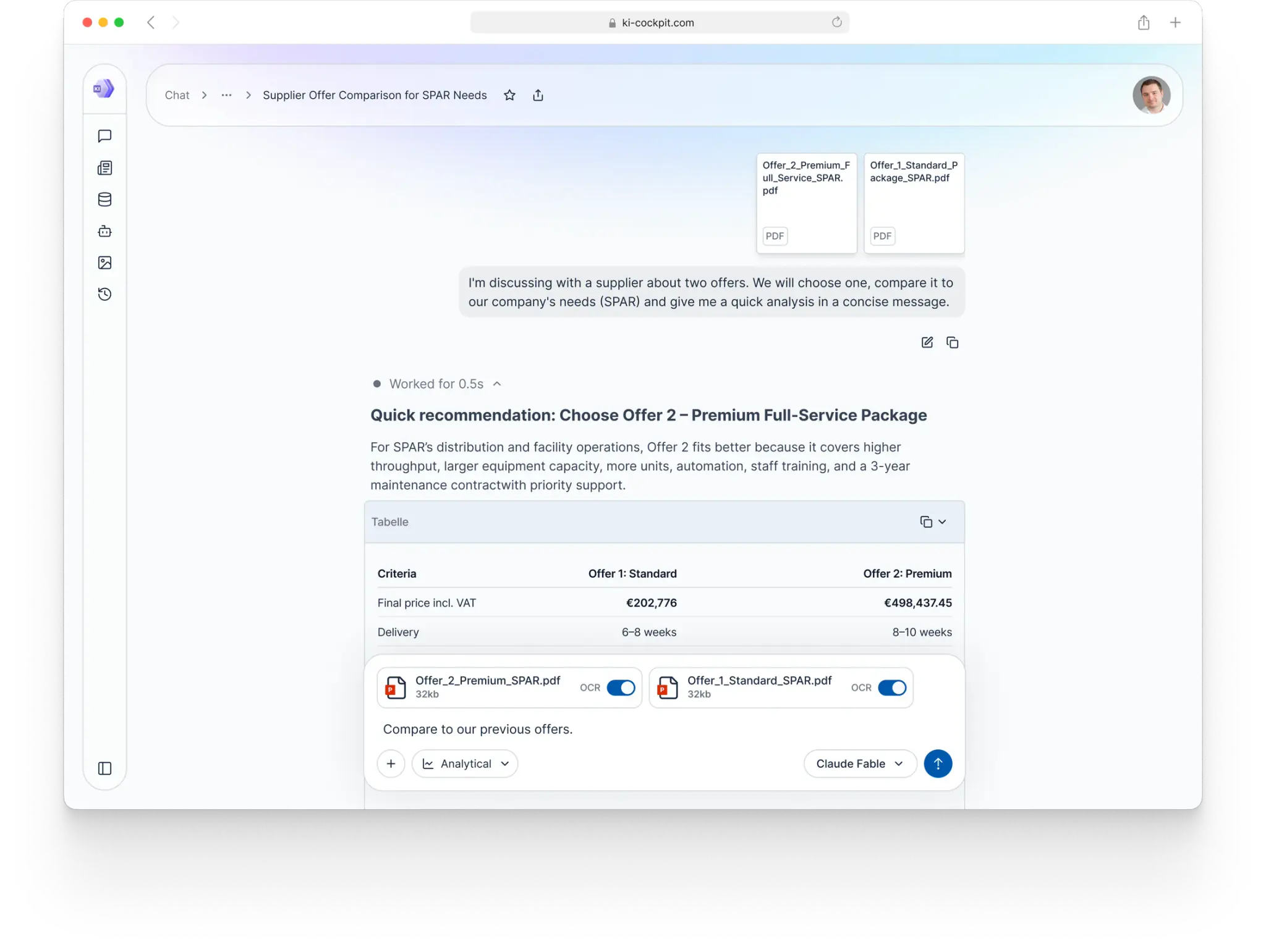 Chat-Oberfläche des KI Cockpit mit Modellauswahl und Antwort im Browserfenster